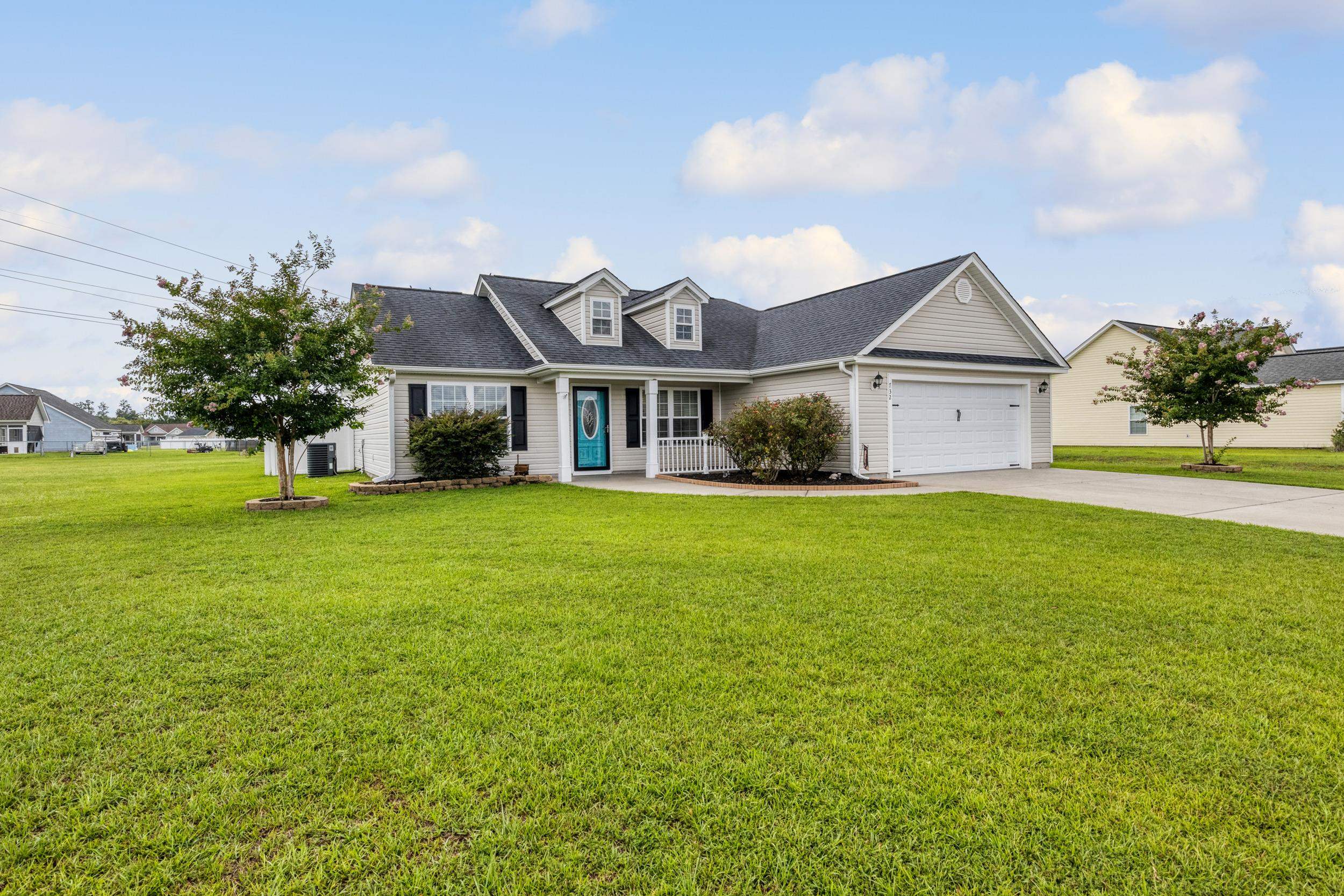 View Loris, SC 29569 house