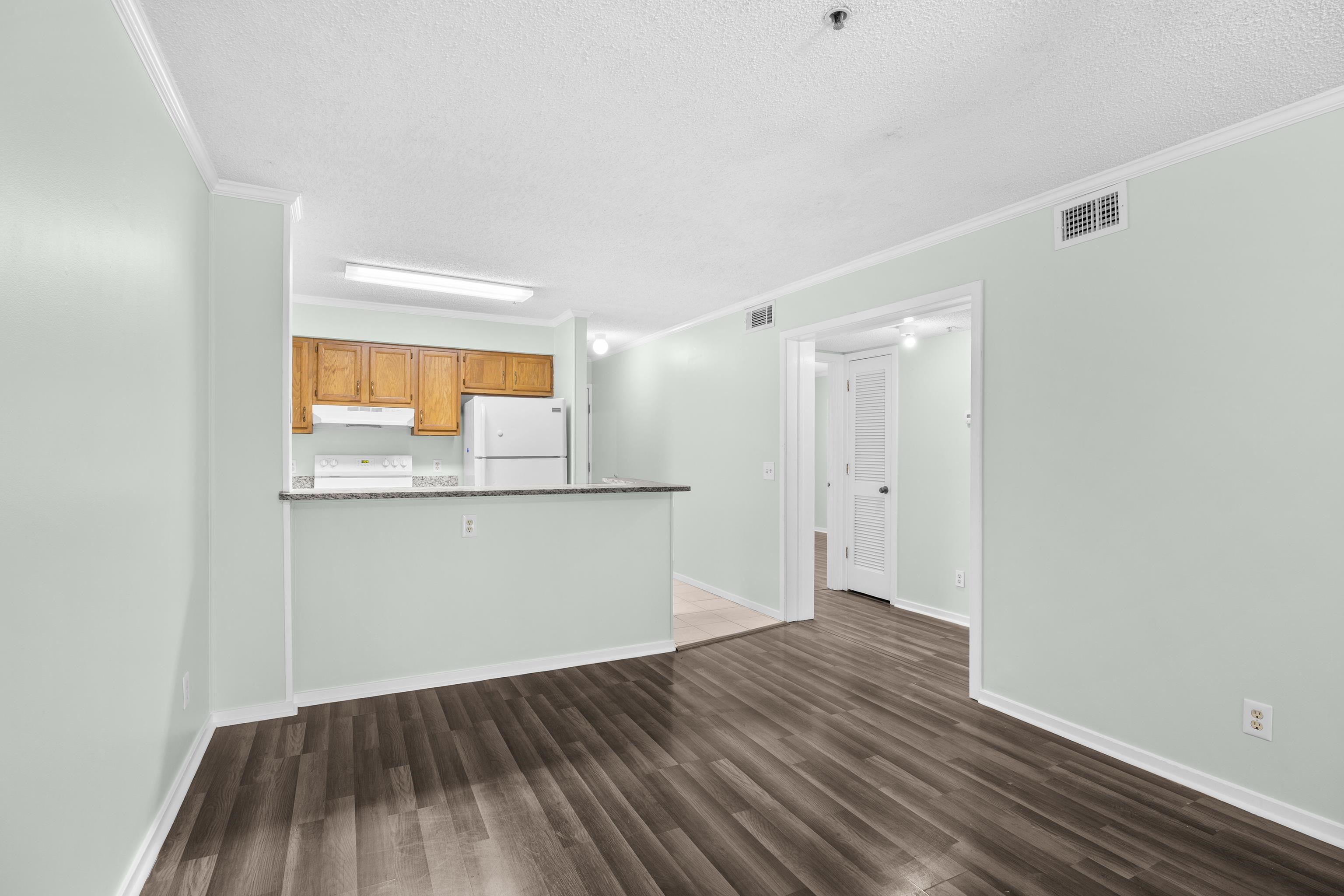 4015 Fairway Dr. 303