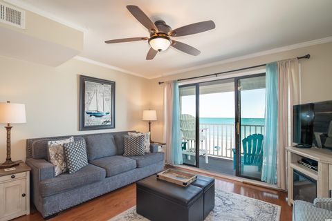 A home in Surfside Beach