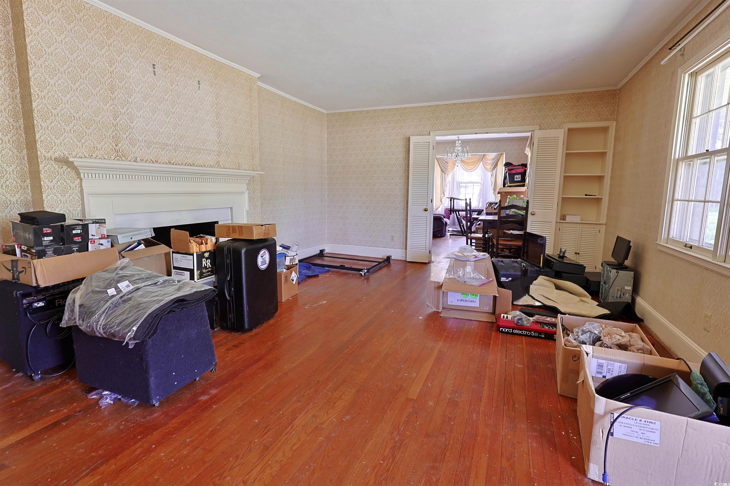 5326 Main St.