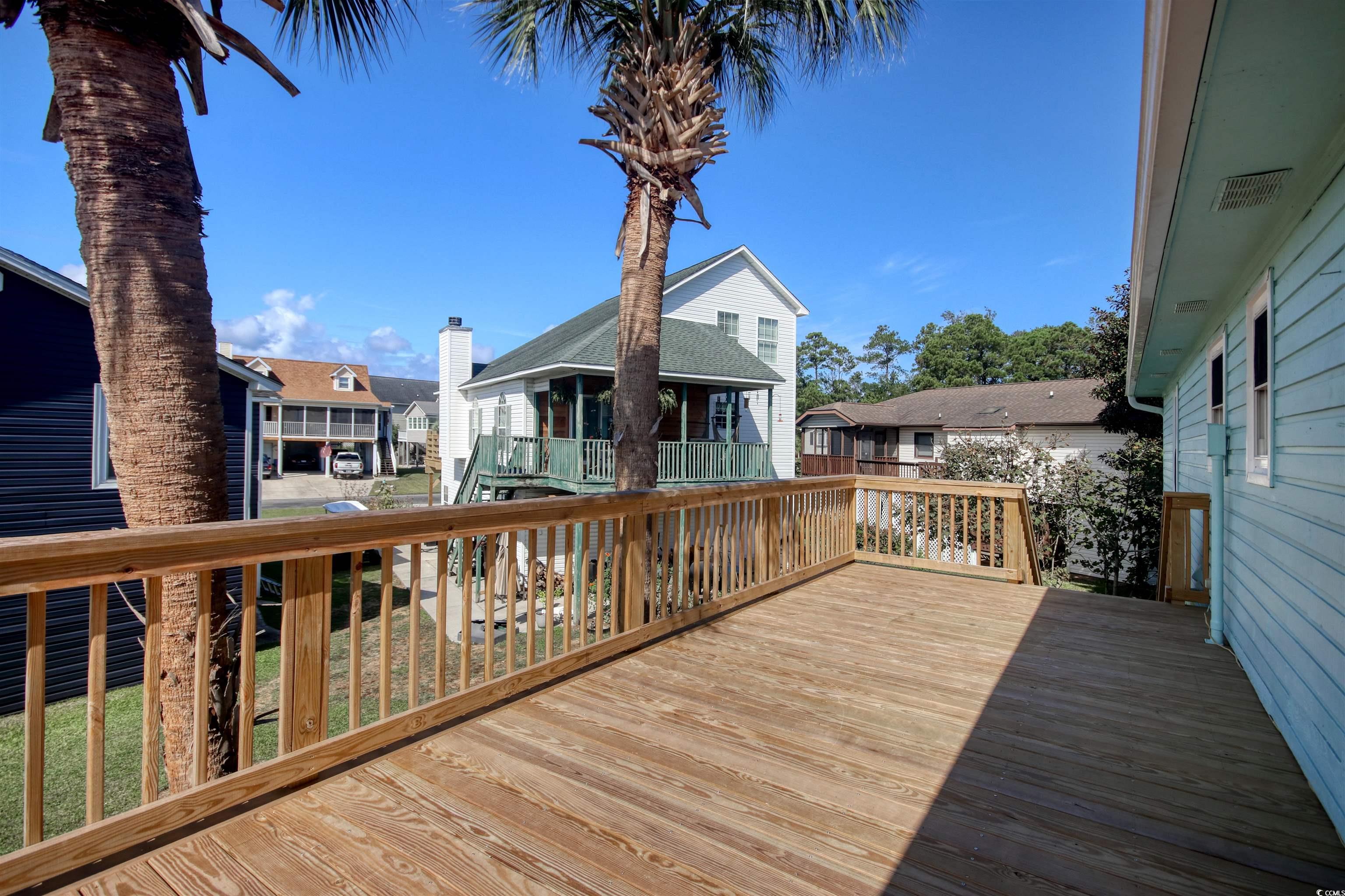 462 Bay Dr.