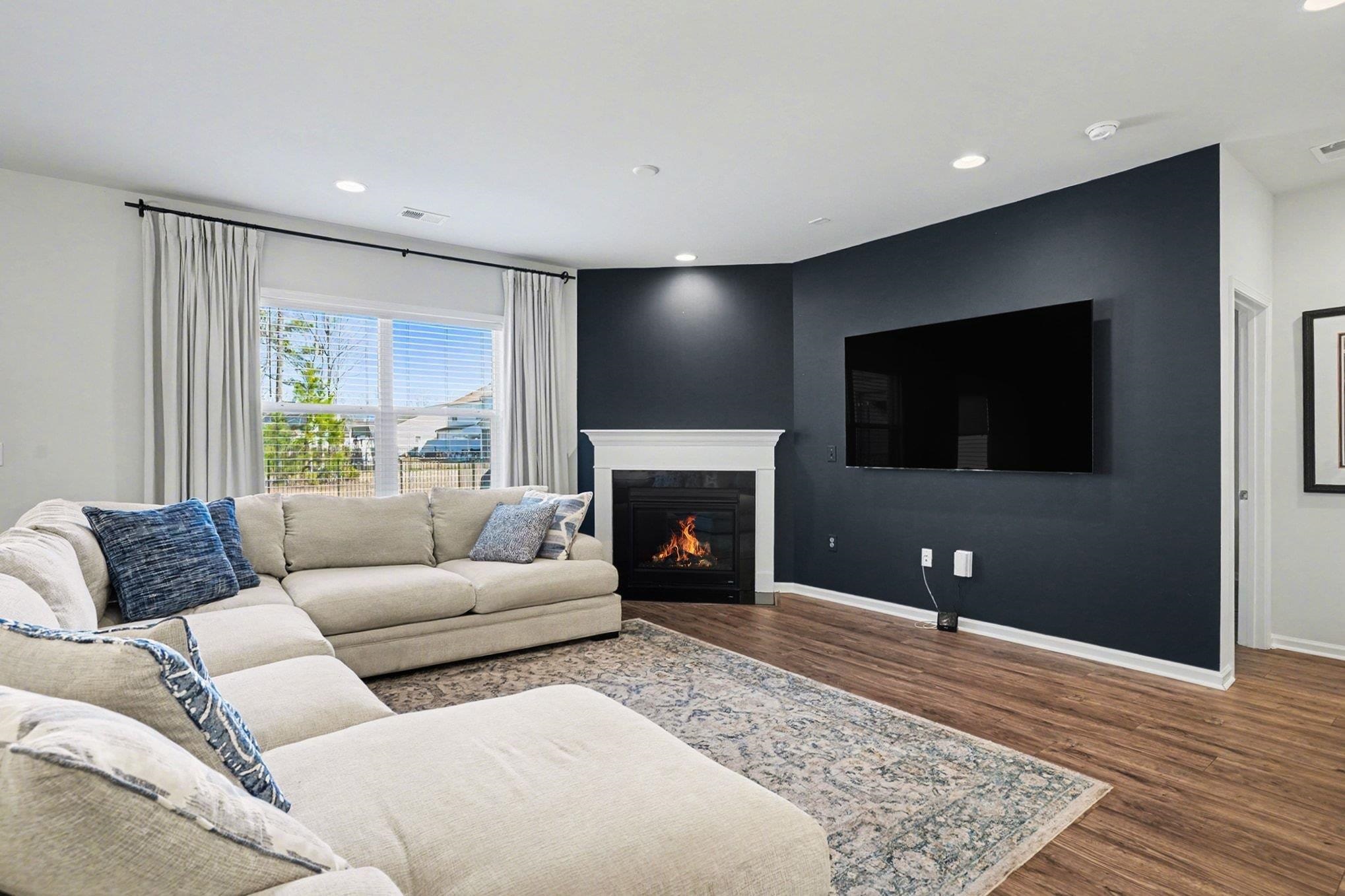 2635 Ellesmere Circle