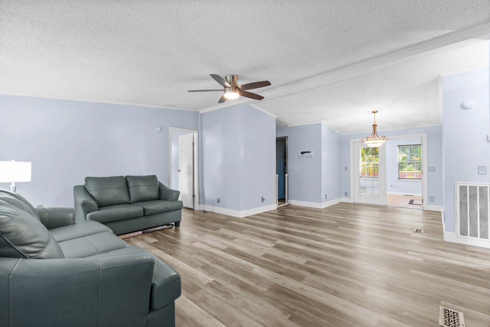 3279 Lyndon Dr.