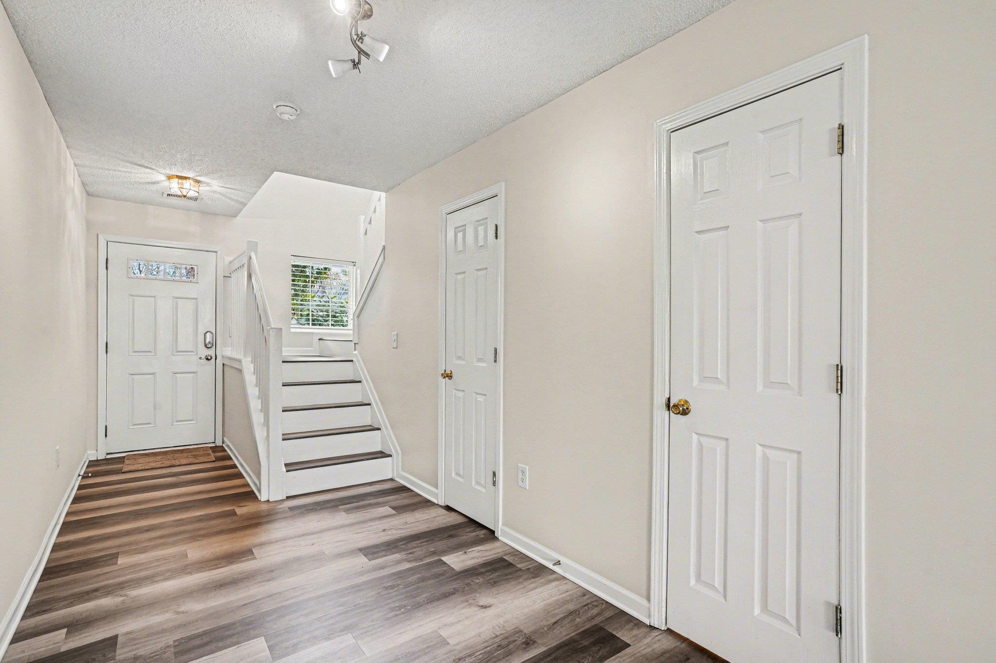 1037 Stanton Pl. 1037