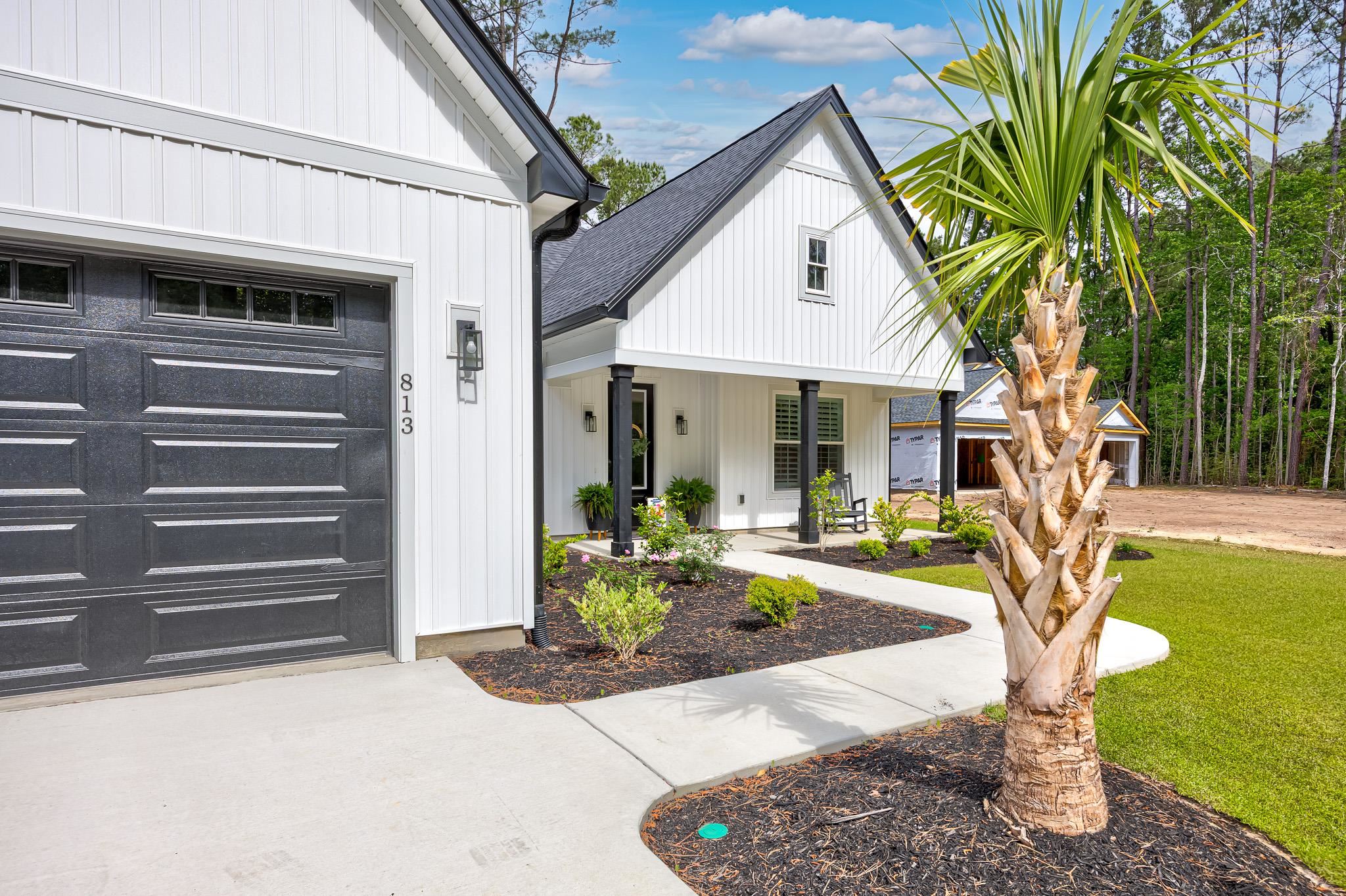 813 Boundaryline Dr. NW
