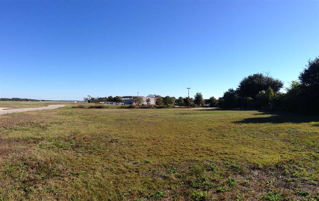1004 Windy Hill Rd.