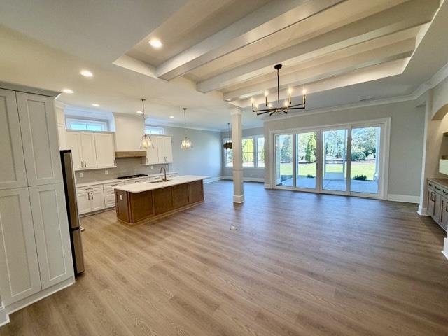 404 Plantation Oaks Dr.