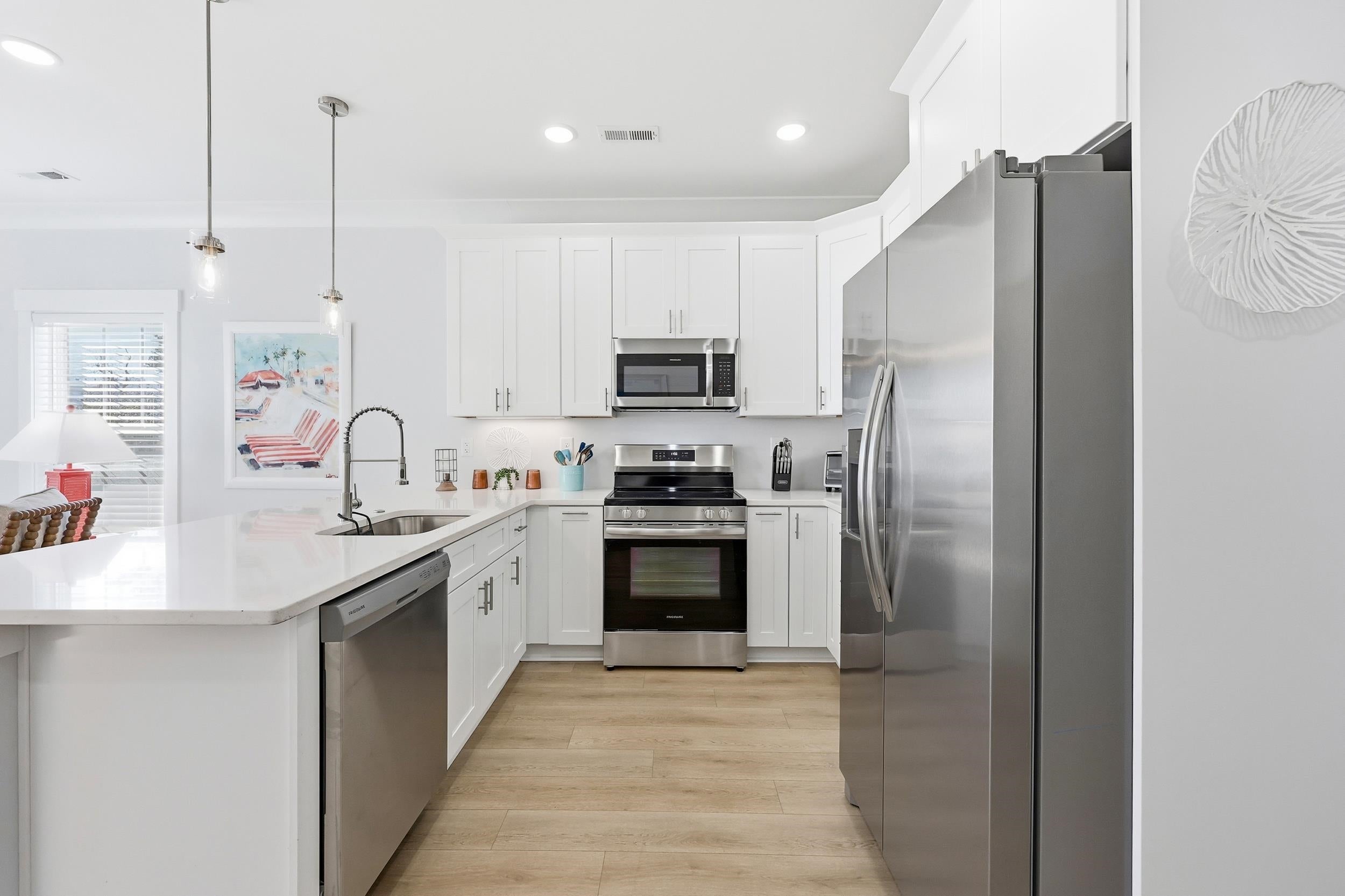 2302 Seaseeker Ln.