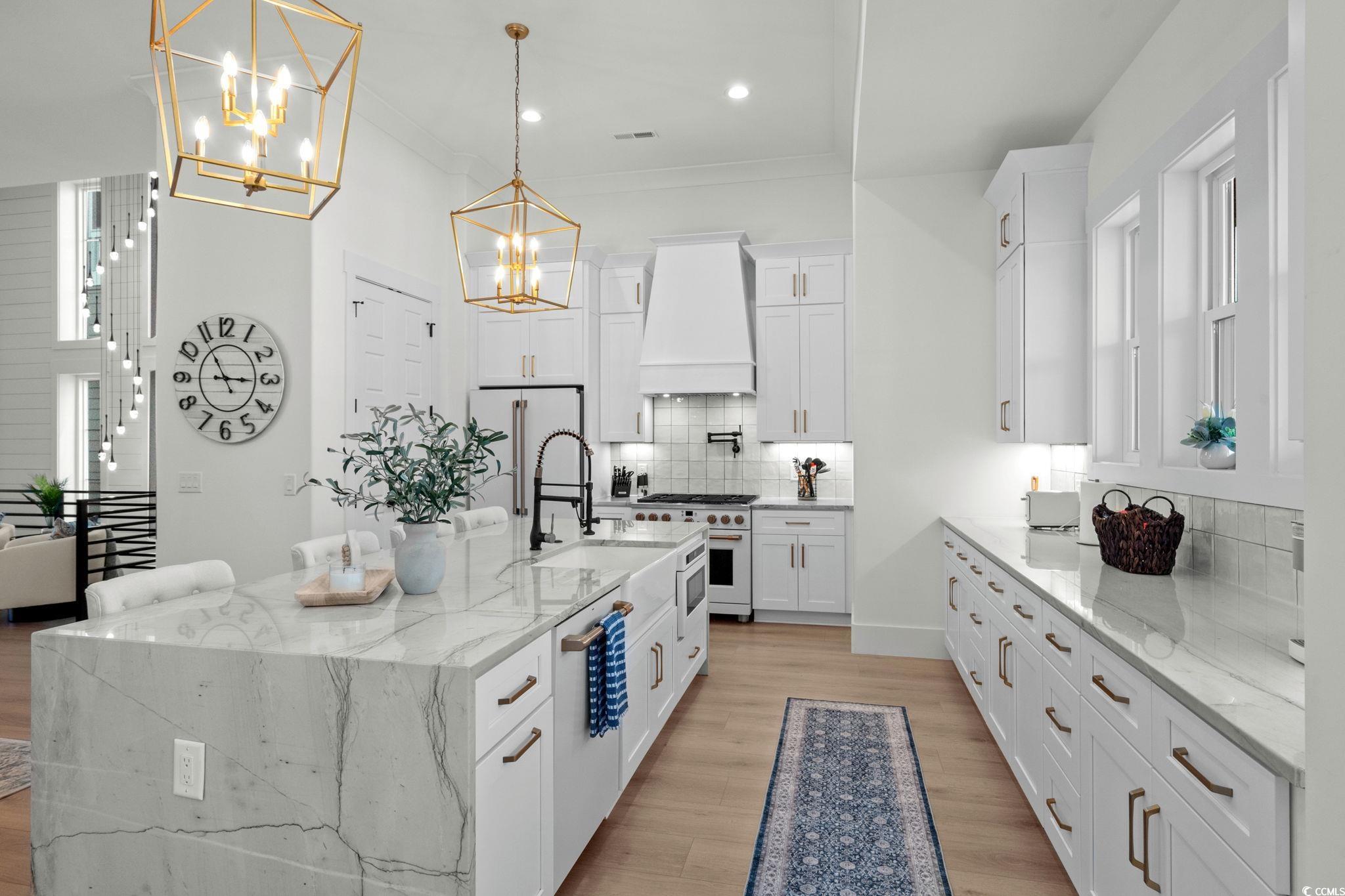 329 Harbour View Dr.