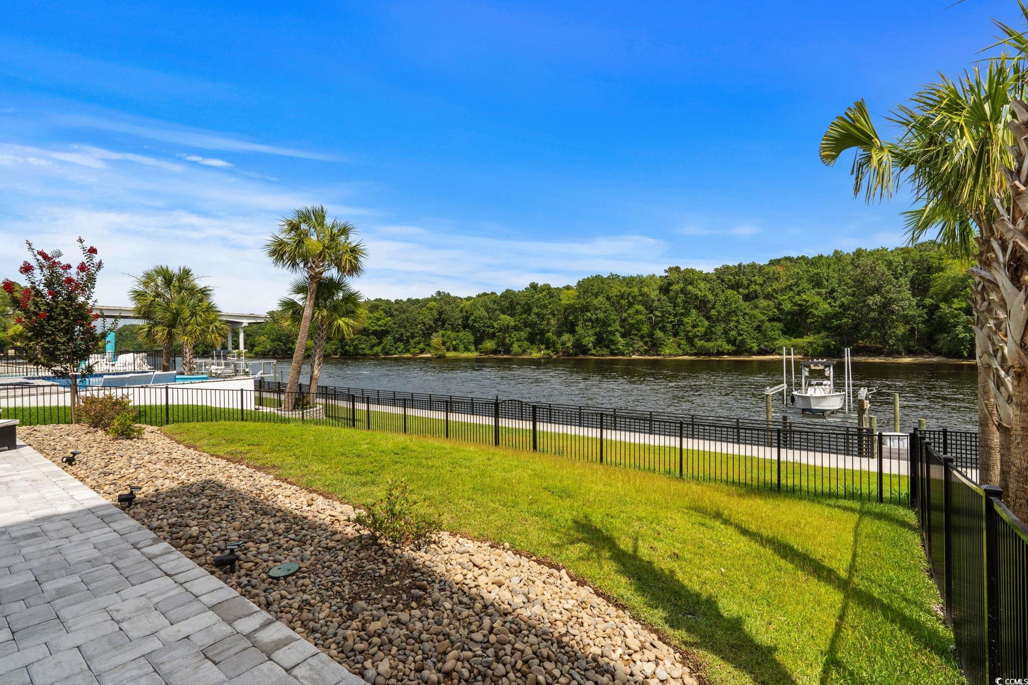 329 Harbour View Dr.