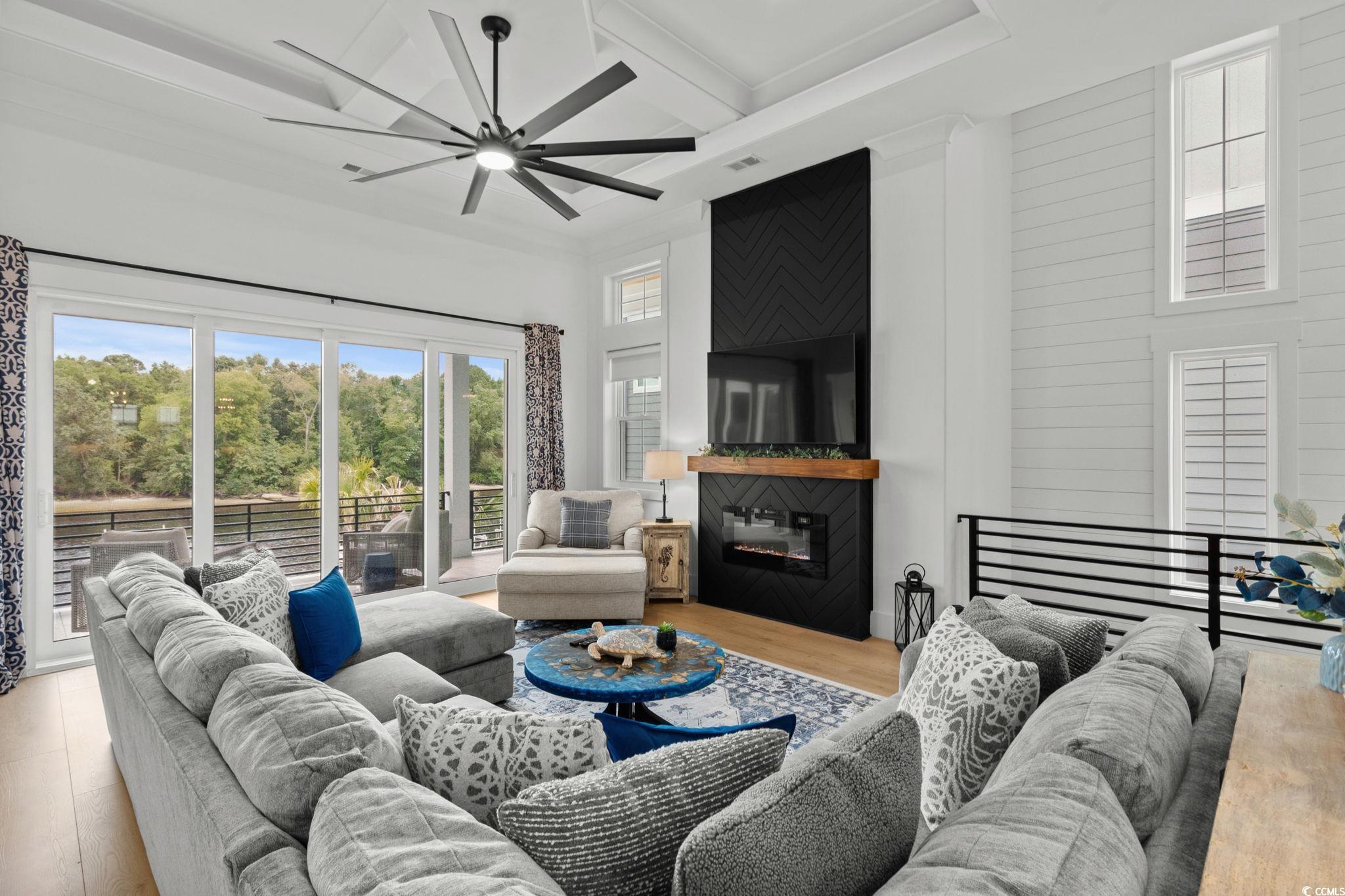 329 Harbour View Dr.
