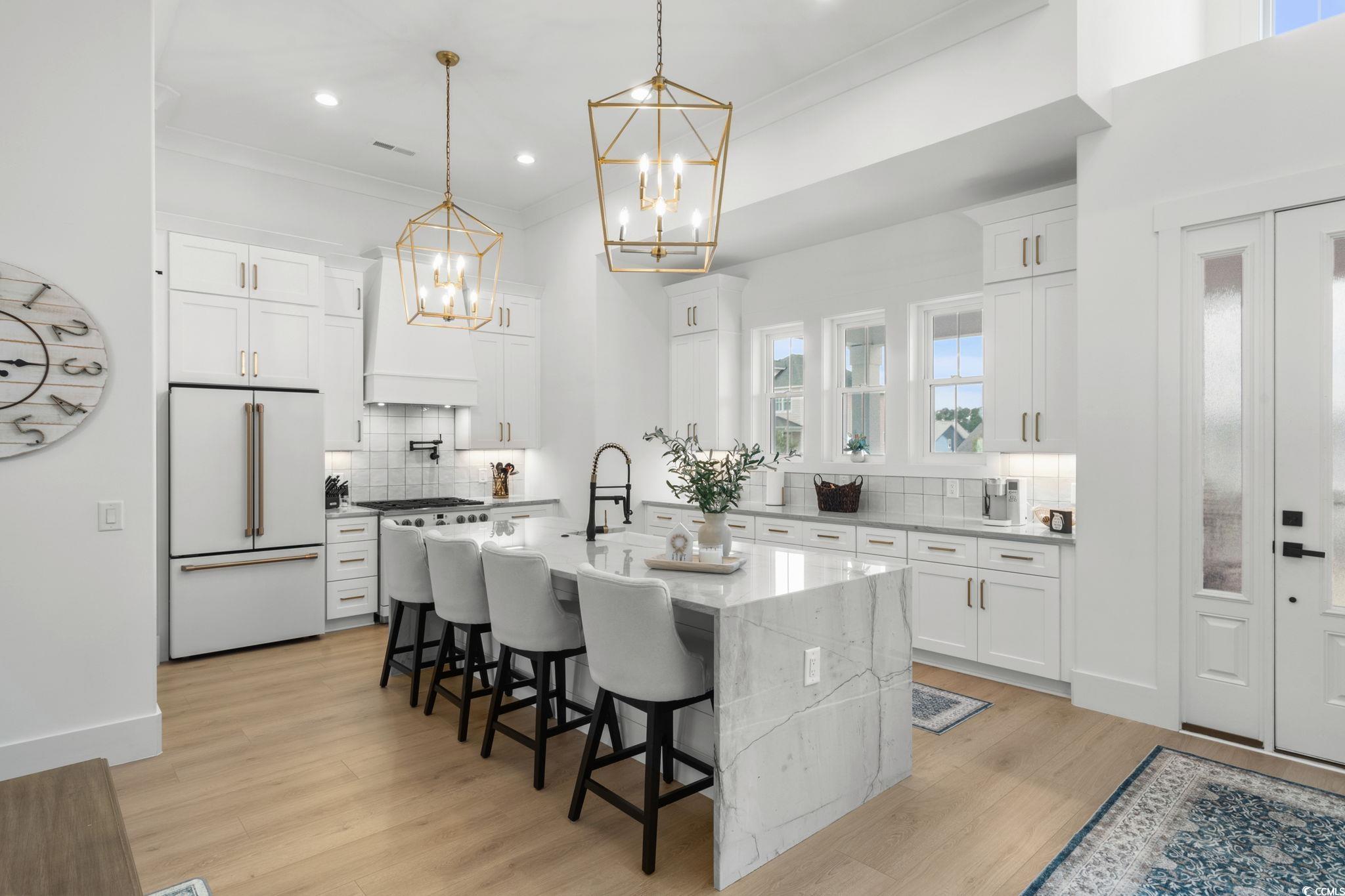 329 Harbour View Dr.