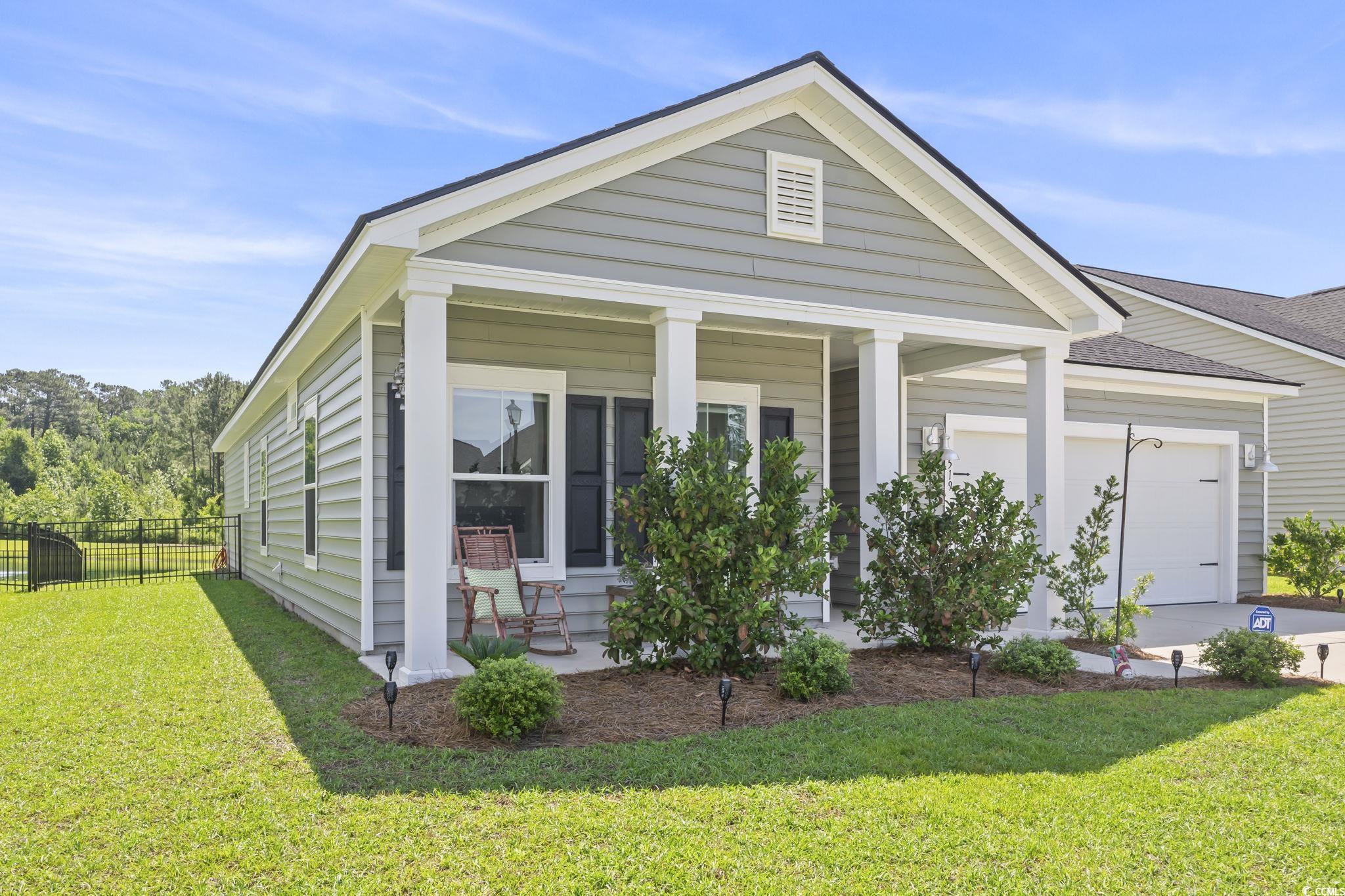 519 Royal Jay Ln.