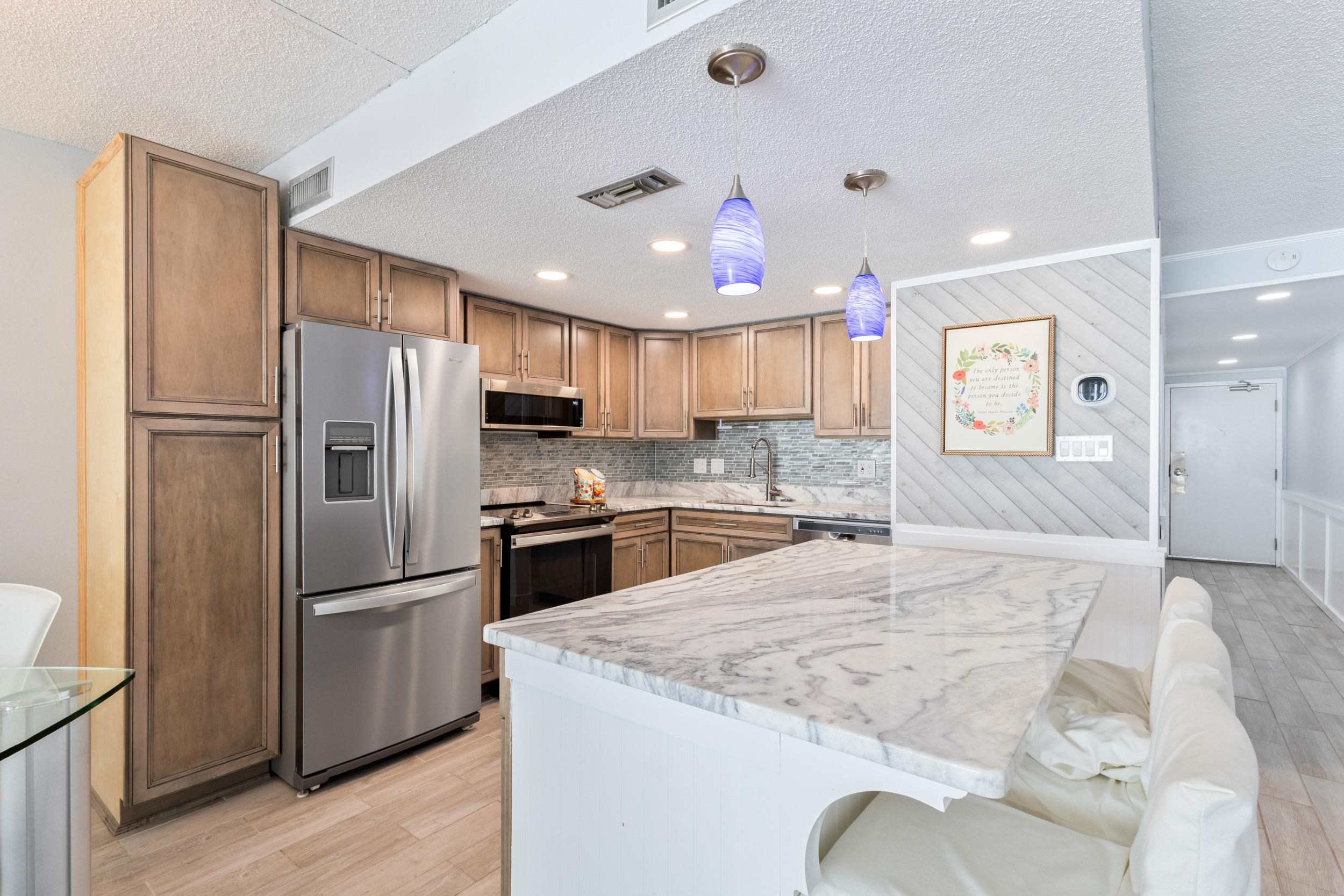 1012 N Waccamaw Dr. 1407