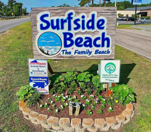 A home in Surfside Beach