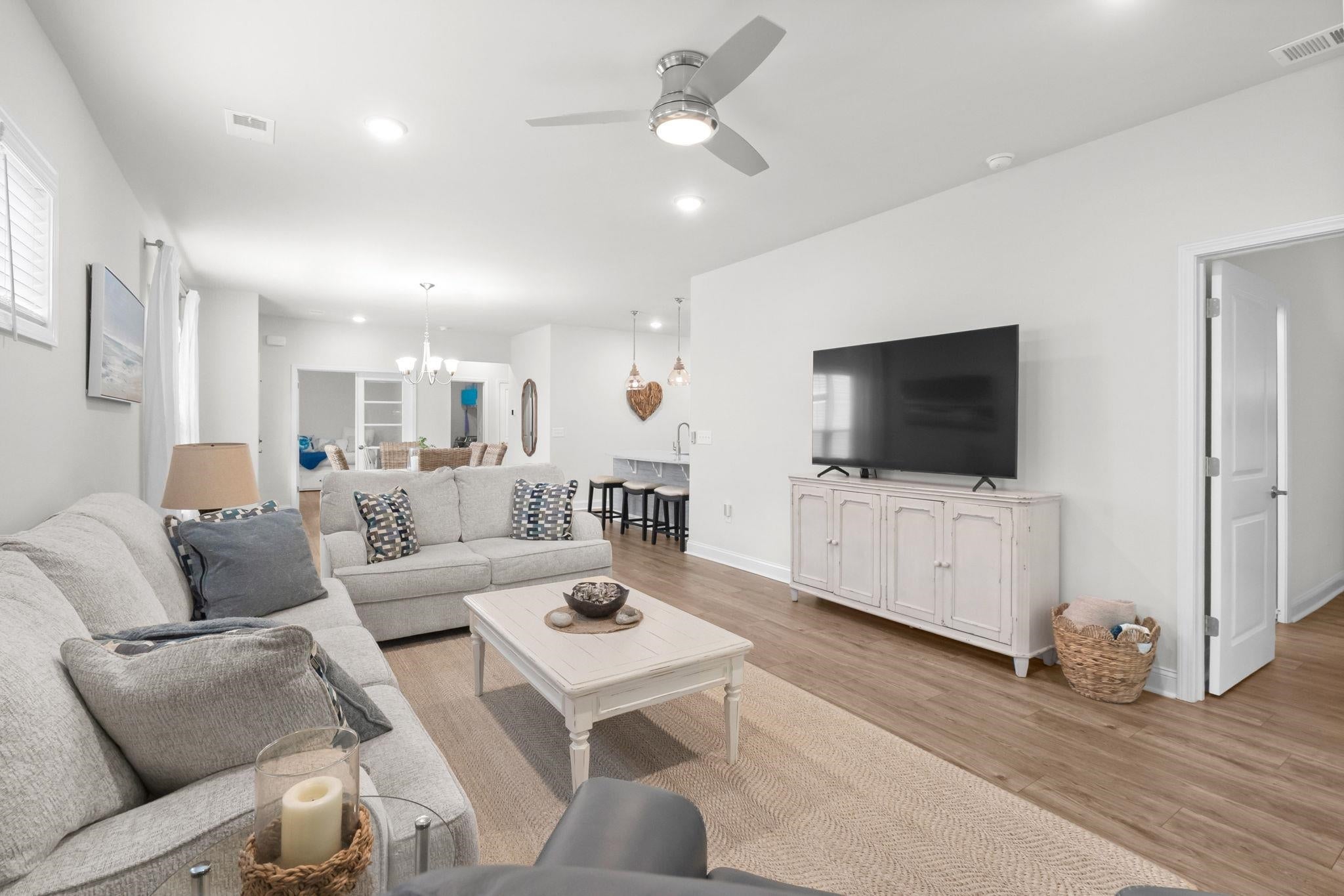 5905 Cremona Dr.