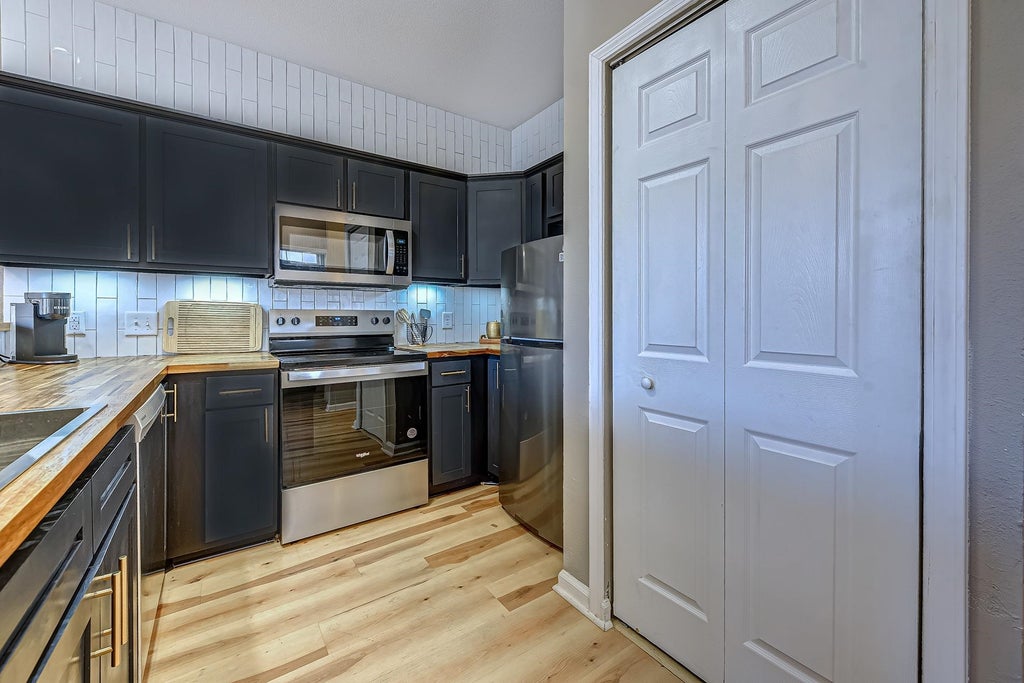 Photo of 1298 River Oaks Dr #5E, Myrtle Beach, SC 29579 (MLS # 2625347)