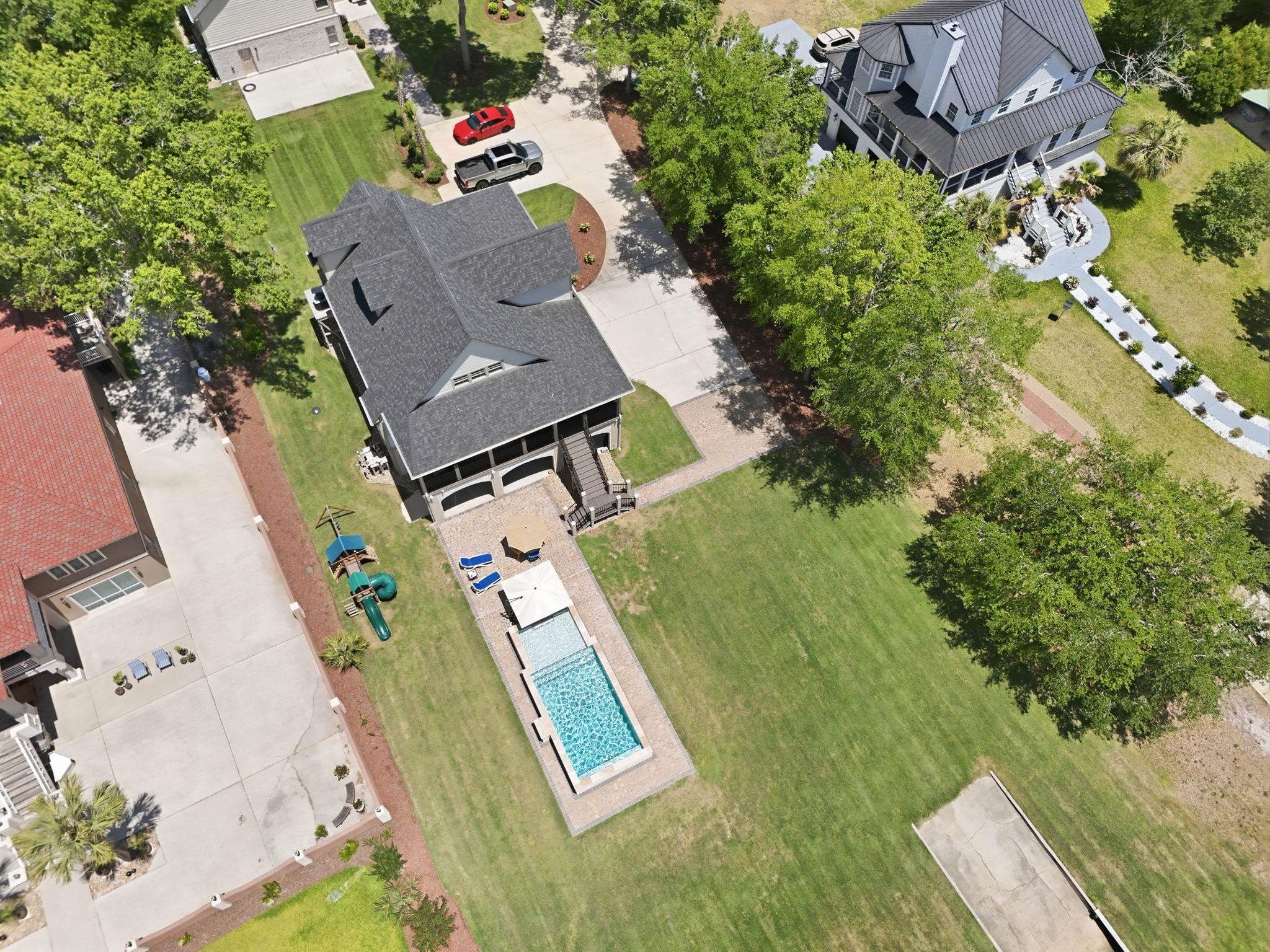 6052 Renata Ln.