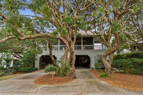 A home in Pawleys Island