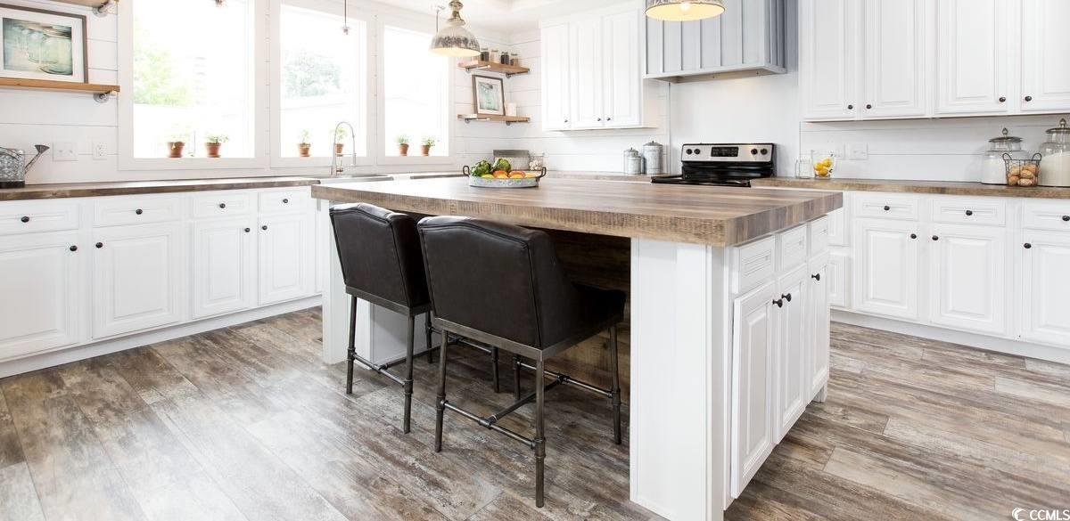 3702 Horse Pen Bay Rd.