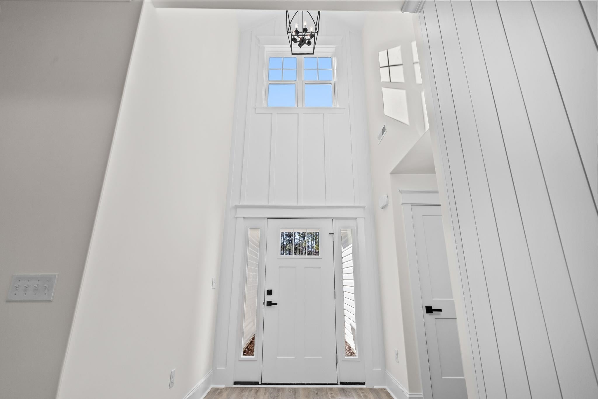 714 Boundary Loop Rd. NW