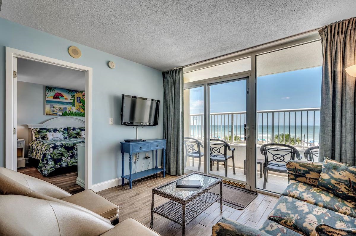 2000 N Ocean Blvd. 207