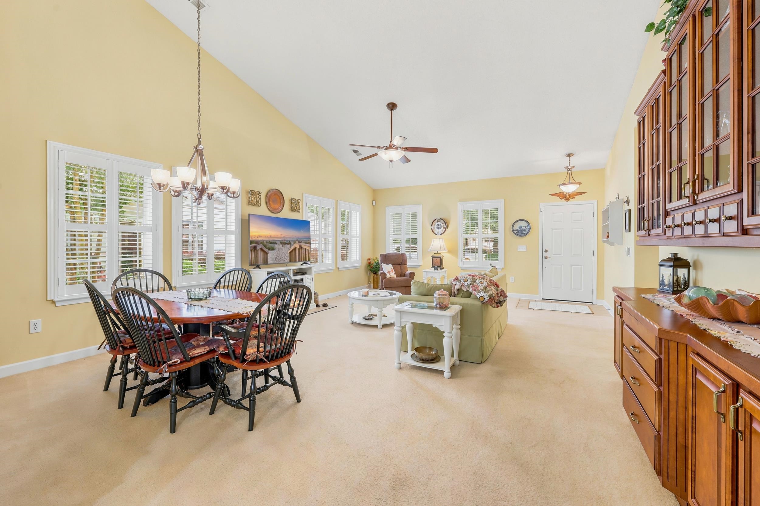 93 Hidden Oaks Ct. 2