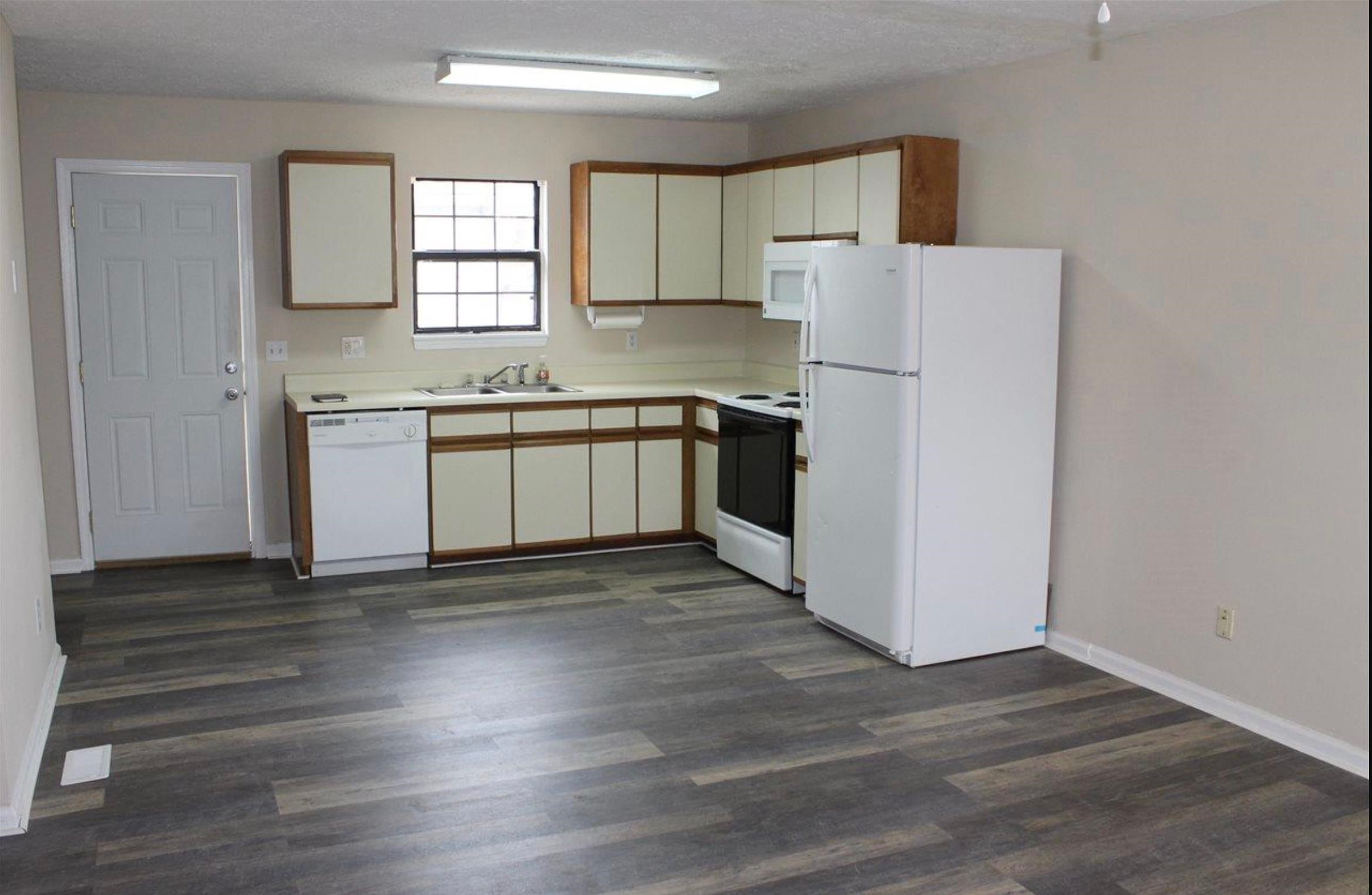 709-B 3rd Ave. S