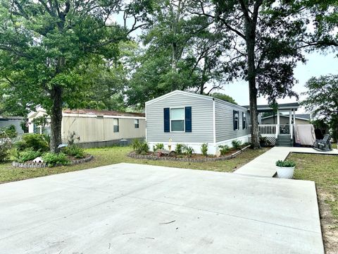 4502 Osprey St. North Myrtle Beach SC 29582