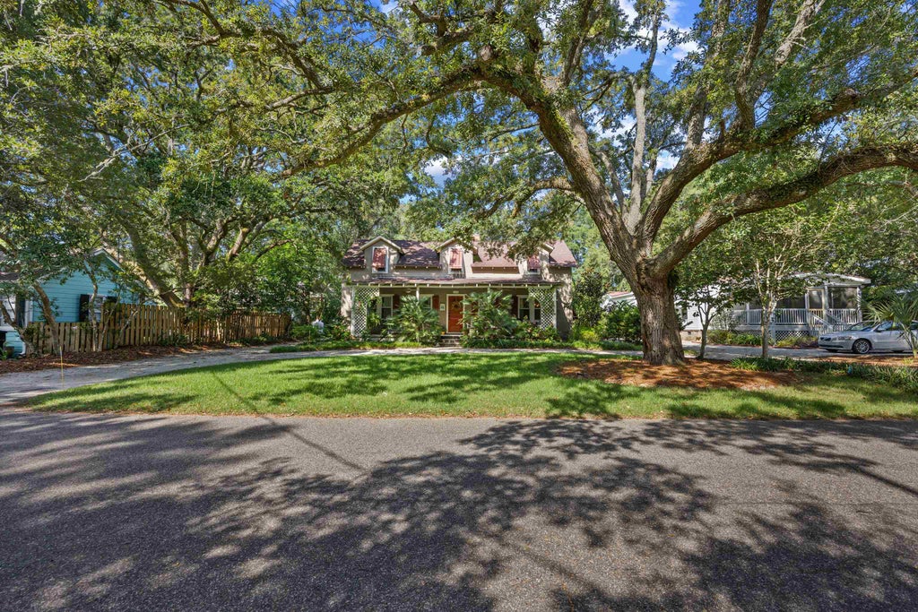Photo of 554 Blockade Dr, Pawleys Island, SC 29585 (MLS # 2623159)