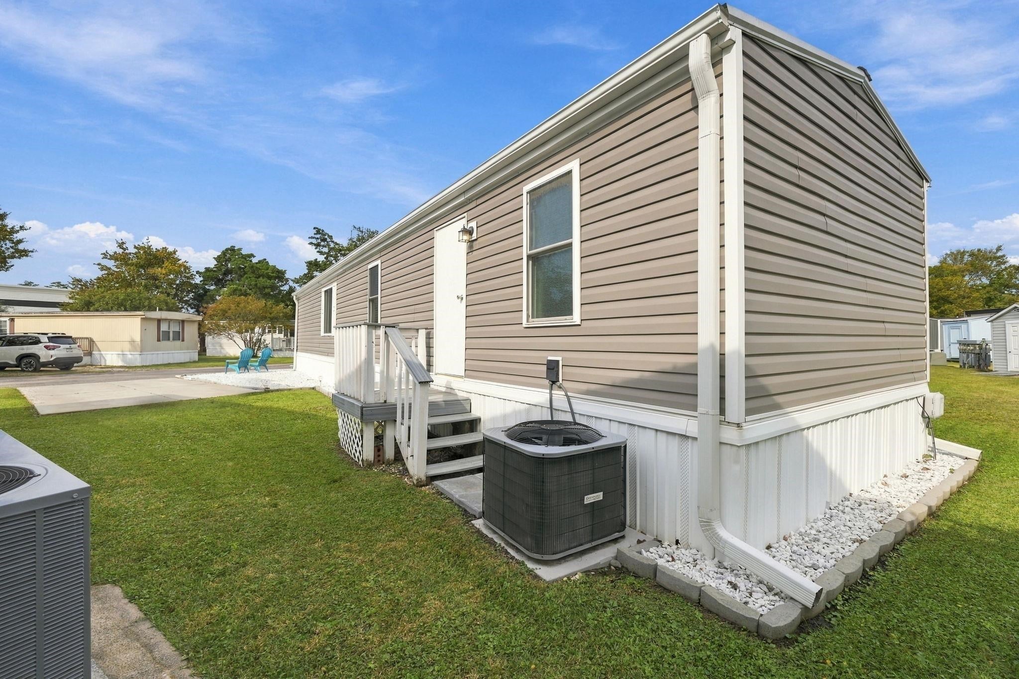 1421 Circle Dr.