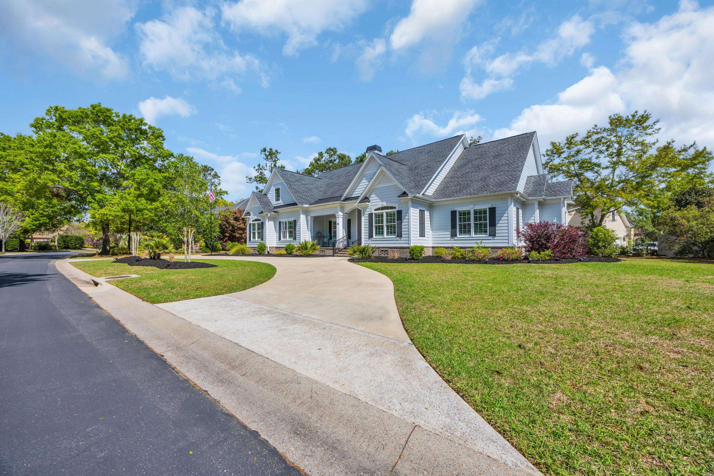 181 Highwood Circle