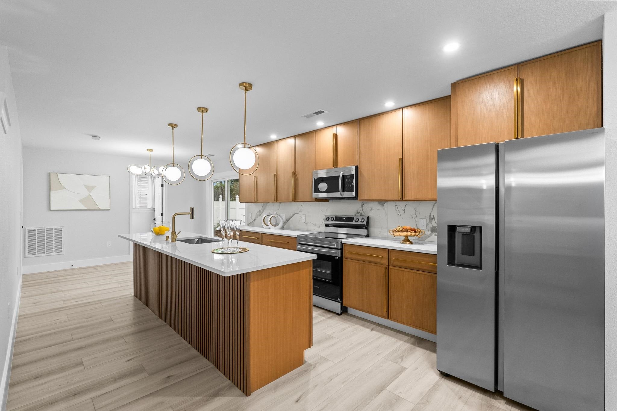 4456 W Walkerton Dr.