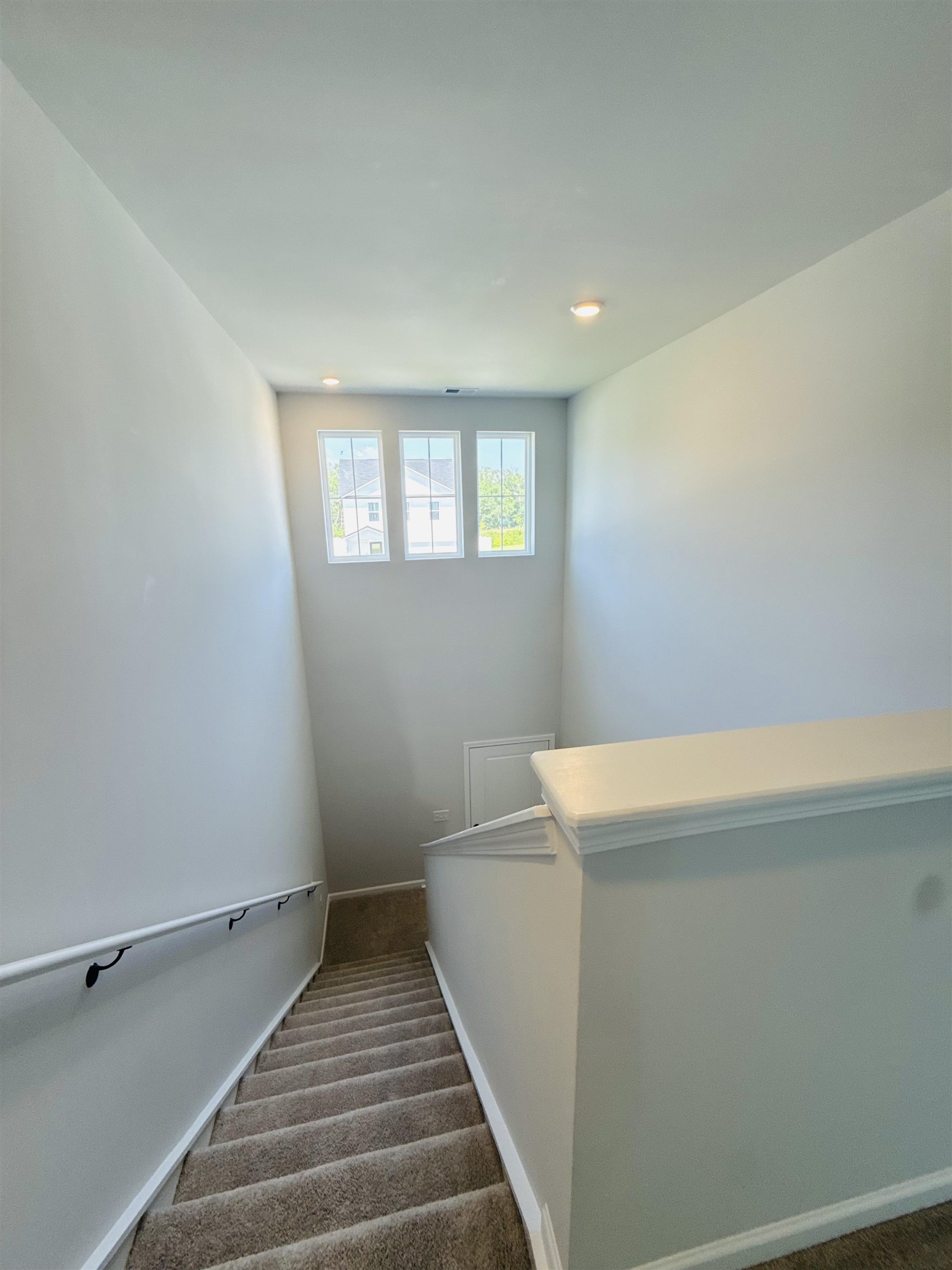 360 Sweet Vernal St