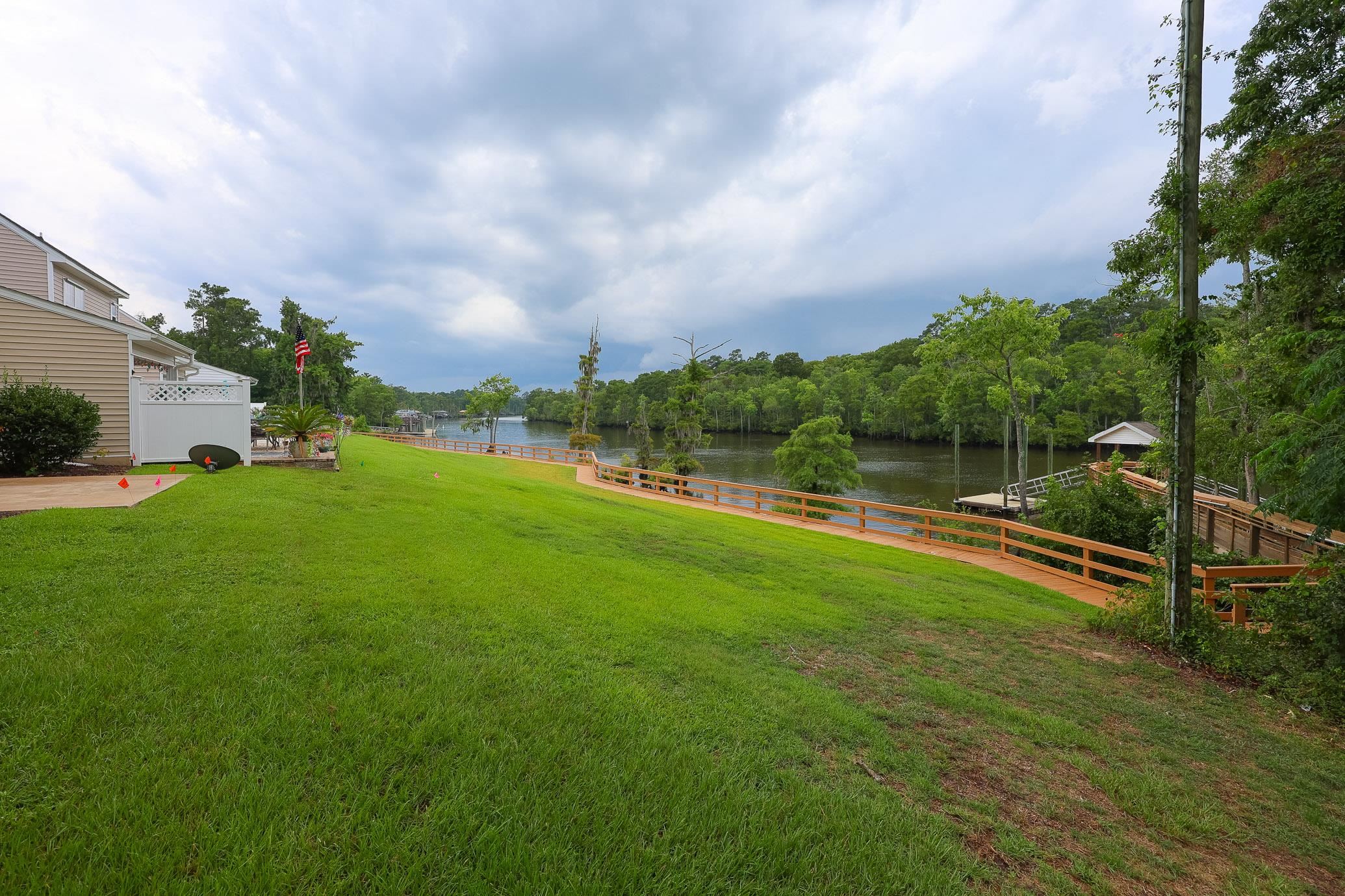 723 Riverward Dr. 723