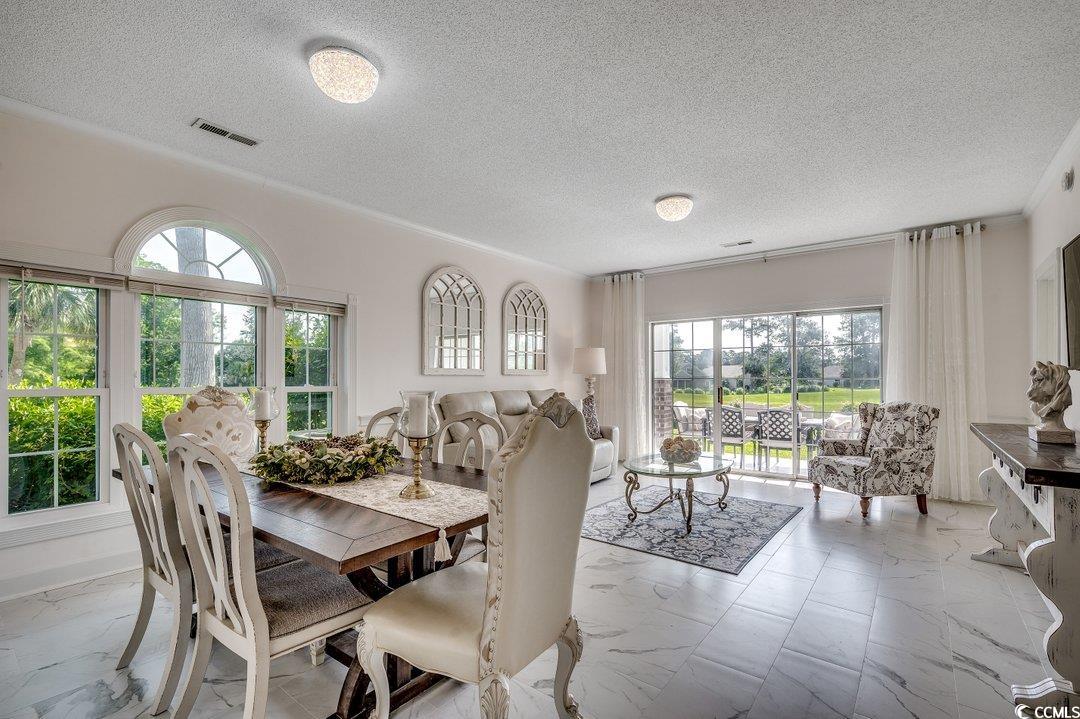 695 Riverwalk Dr. 101