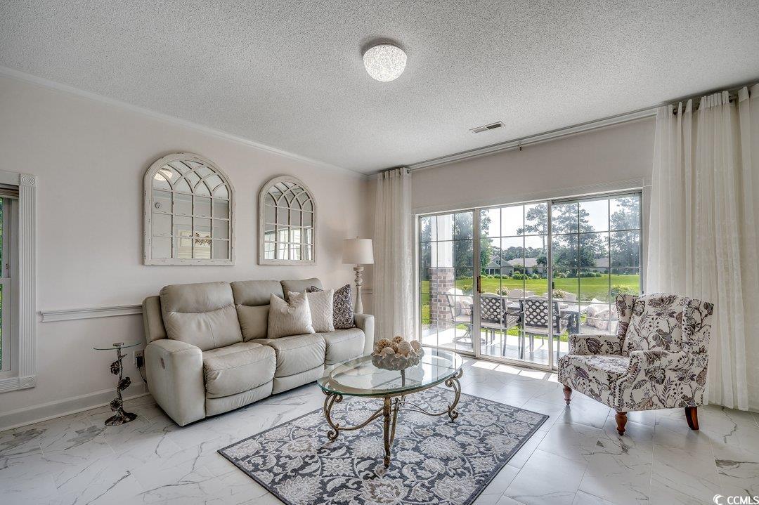 695 Riverwalk Dr. 101