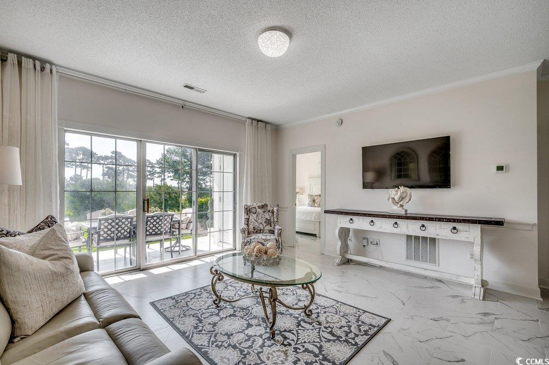 695 Riverwalk Dr. 101