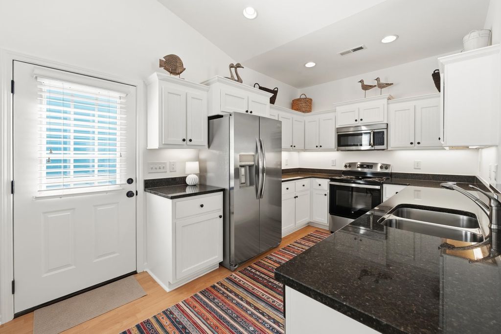 Photo of 72 Weatherboard Ct, Pawleys Island, SC 29585 (MLS # 2606476)