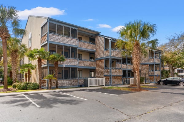 250 MAISON DR UNIT 9, MYRTLE BEACH, SC 29572 - Image e8b143fa2d16d368a57e02dfc6d43792/1491727737