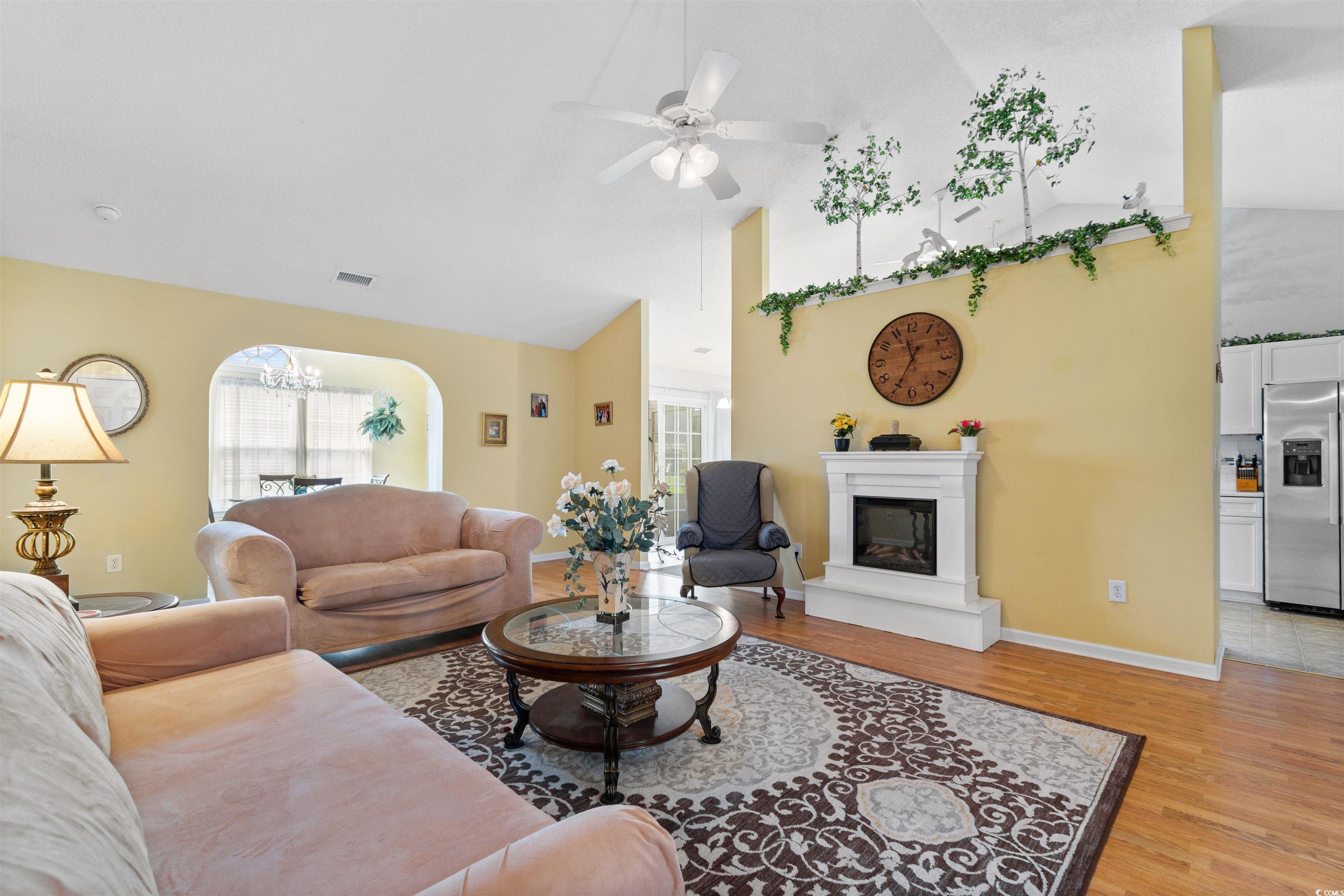 313 Harbour Reef Dr.