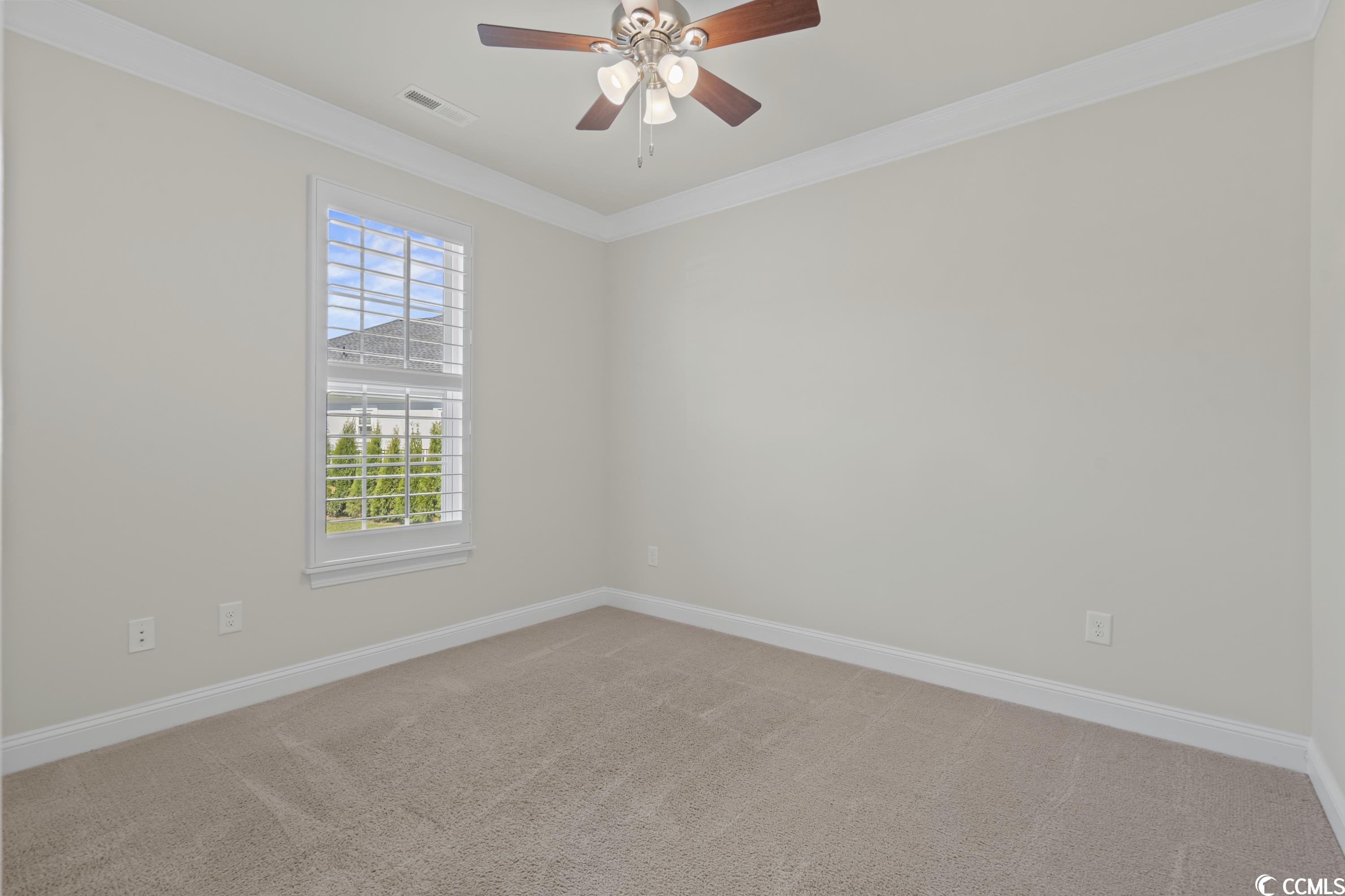 Photo 25 of 38 of 744 Cabazon Dr. house