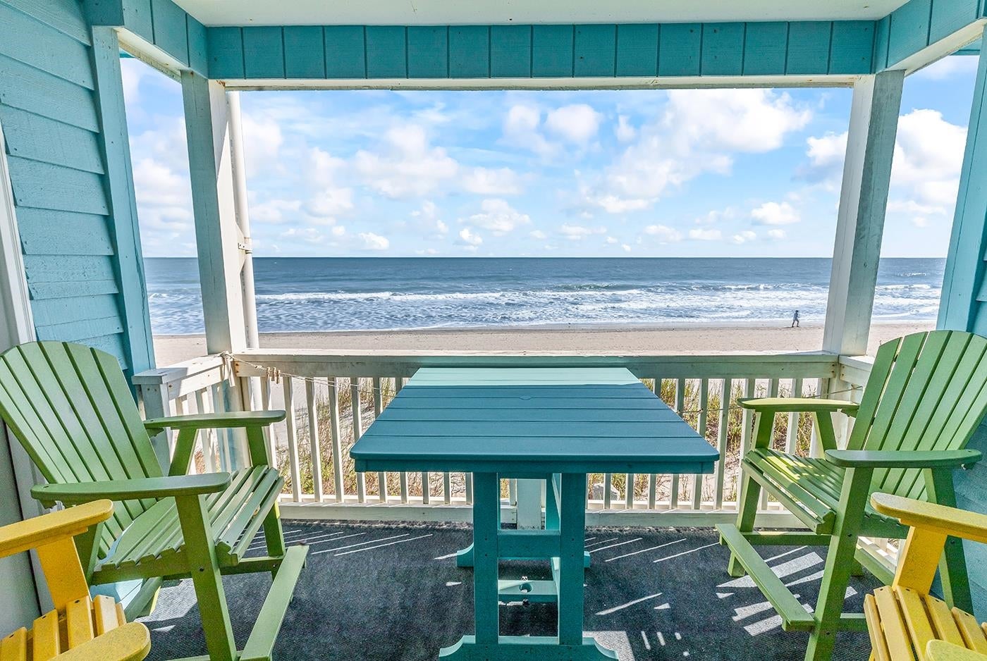 720 N Waccamaw Dr. 206