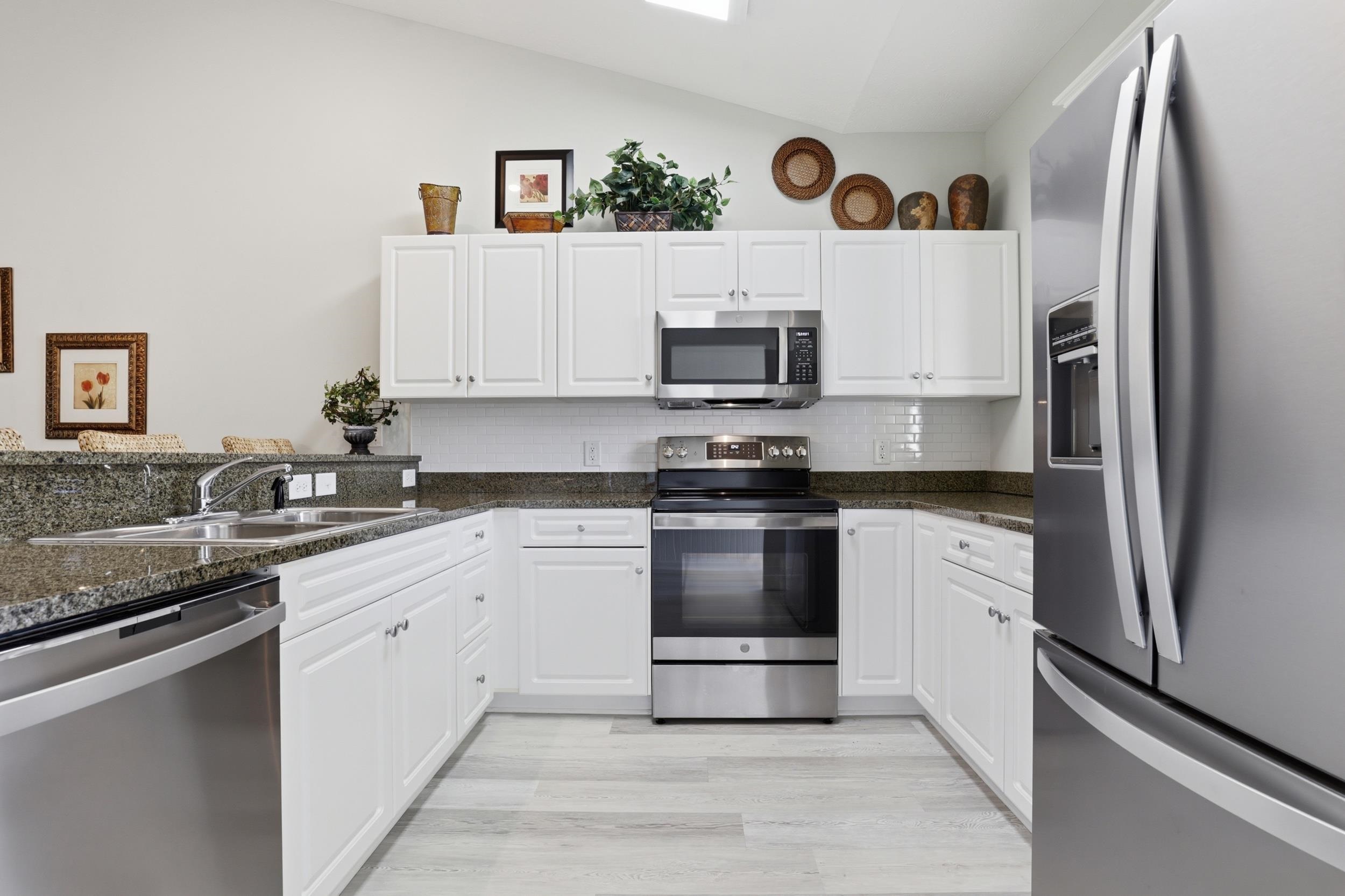 601 Hillside Dr. N #2645