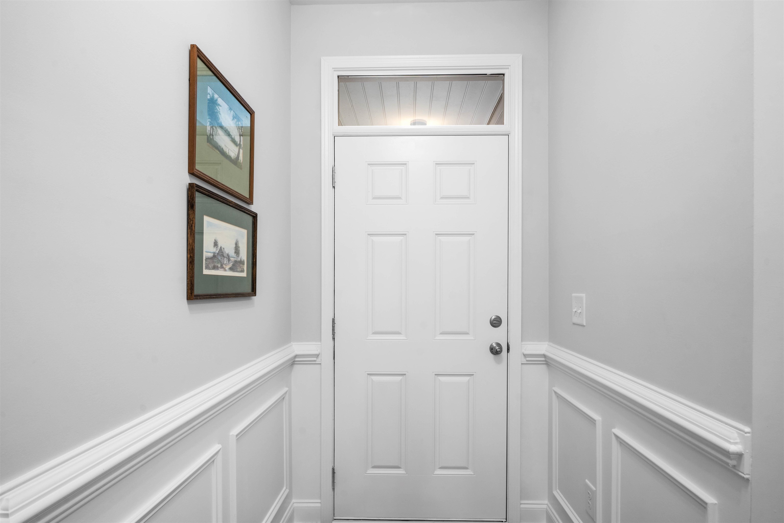 1128 NW Forest Bend Dr NW