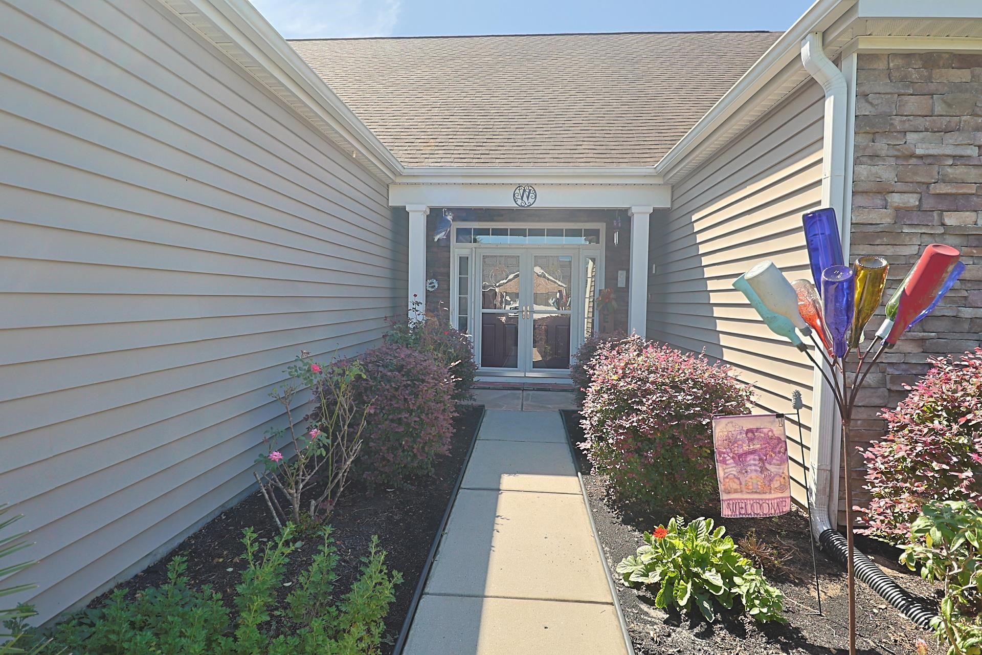 2925 Tigers Eye Rd.