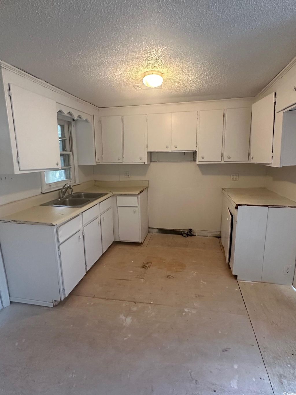 Photo of 303 Leroy Bethea Rd, Mullins, SC 29574 (MLS # 2528180)