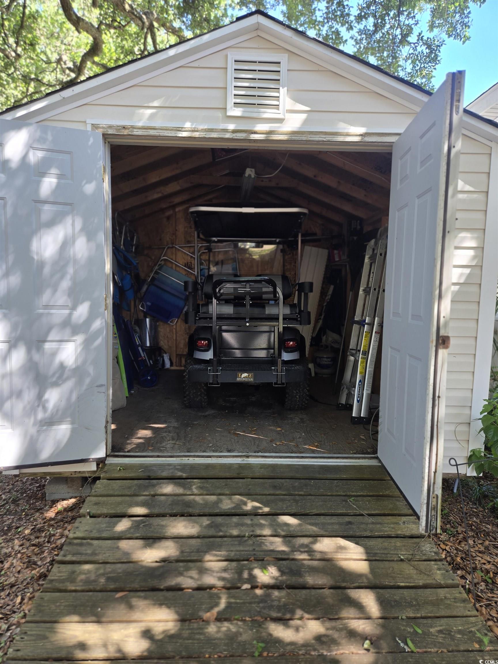 337 Clam Shell Circle