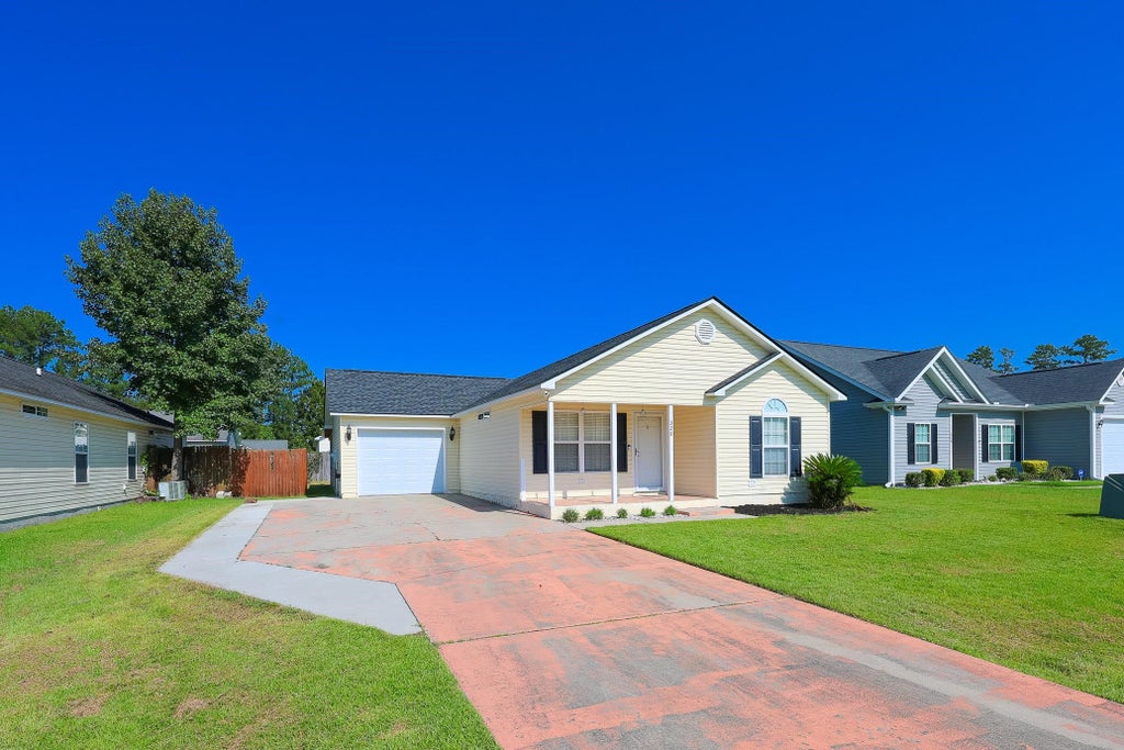 Photo of 320 Sean River Rd, Conway, SC 29526 (MLS # 2622745)