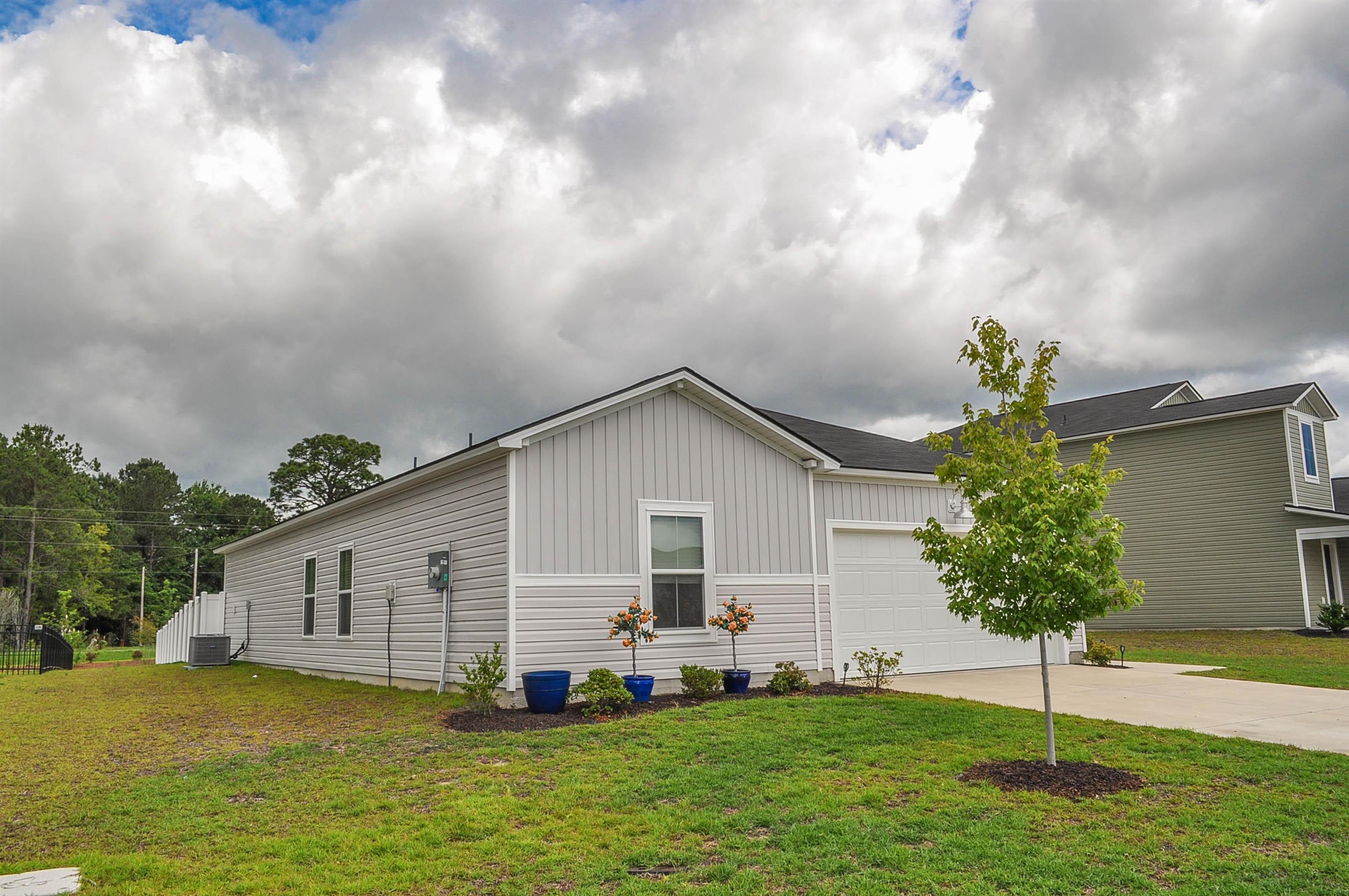 272 Warner Crossing Way